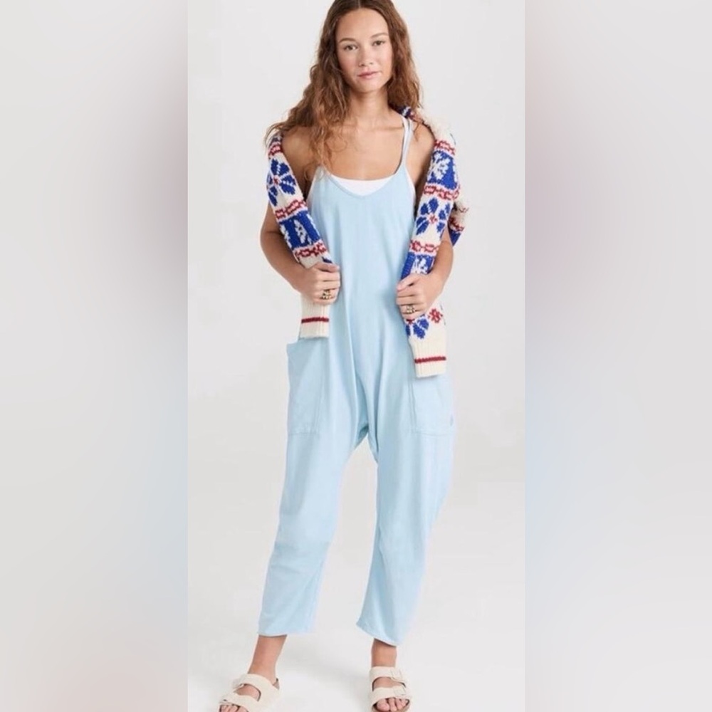 Free People FP Movement Hot Shot Jumpsuit Pants Romper Mediterranean Blue XS NWT - Picture 3 of 16